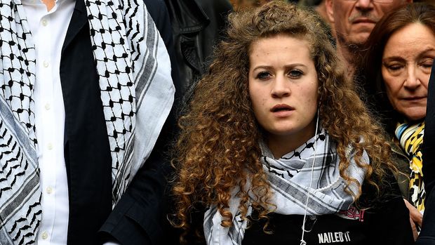 Ahed Tamimi Sang Aktivis Pembela Palestina